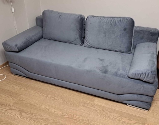 Elbląg Rozkładana sofa Venice w kolorze szarym
Marka Libro
Zakupiona w tamtym roku i używana mało