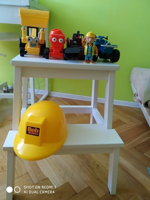 Elbląg Sprzedam zestaw BOB BUDOWNICZY, stan idealny. Proszę o sms. W zestawie figurka Bob, pojazdy wszystkie i kask.