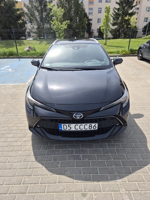 Elbląg Toyota corolla hybryda