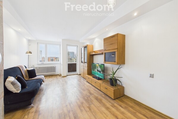 Elbląg FREEDOM NIERUCHOMOŚCISprzedam mieszkanie - Elbląg, Jana Bażyńskiego.&nbsp;Mieszkanie znajduje się na ostatnim