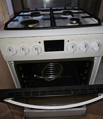 Elbląg Sprzedam za 200 zł w dobrym stanie kuchenkę gazową ma piekarnik elektryczny