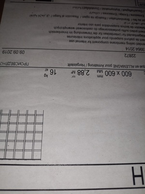 Elbląg Rastry do sufitu podwieszanego, nowe, wymiary 60x60 kolor biały. 50 m2.Cena 30 zł metr kwadratowy.