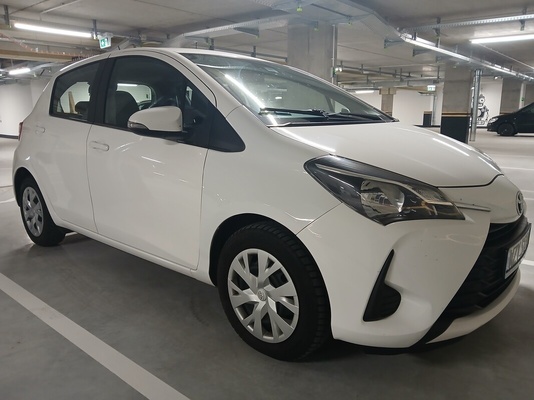 Elbląg Toyota Yaris Active 1.5benz 111KM 2020r 94000km 5drzw manual 6bieg bialy salon PL jeden właściciel bezwypadkowy