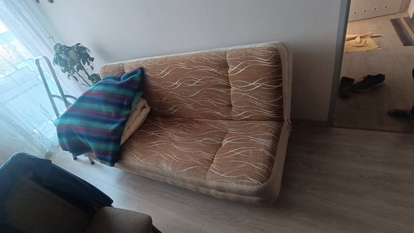 Elbląg Oddam za darmo segment w dobrym stanie ze stolikiem rtv oraz wersalkę. transport we własnym zakresie.