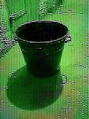 Elbląg Witam
Sprzedam kociołek emaliowany, z czasów PRL, kolekcja. Stan widoczny na zdjęciach.
Wymiary wysokość 37