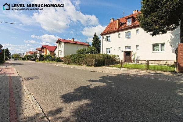Elbląg LEVEL NIERUCHOMOŚCI  Mieszkanie dwupokojowe na pierwszym piętrzeul. Sadowa42,10m2   