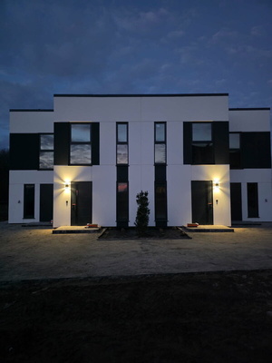 Elbląg 🏡 NOWOCZESNY DOM W ZABUDOWIE DWULOKALOWEJ – ELBLĄG, UL. IWASZKIEWICZA | 134 m² | STAN