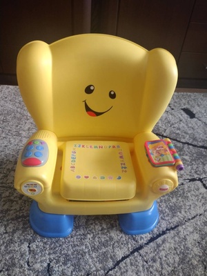 Elbląg Sprzedam krzesełko interaktywne Fisher Price. Wszystko działa, gra i śpiewa. 
Tylko odbiór osobisty. 
Cena 70 zł