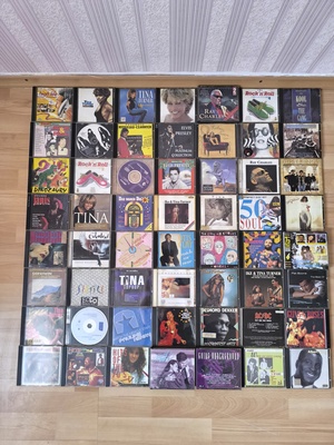 Elbląg Plyty CD dla kolekcjonera Okolo 200 pozycji roznych wydawnictw wykonawcow.