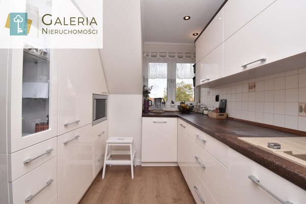 Elbląg GALERIA NIERUCHOMOŚCIZ pasji i miłości do nieruchomościNa sprzedaż:  4-pokojowe mieszkanie w ciepłym,