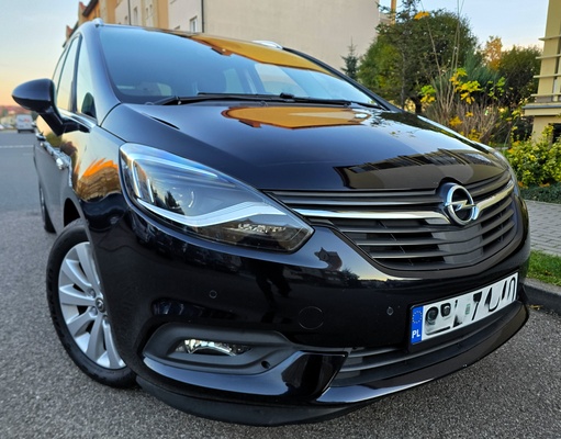 Elbląg Opel Zafira  Lift 2019Rok 1,9Diesel  170KM Automatyczna Skrzynia Biegów Idealny