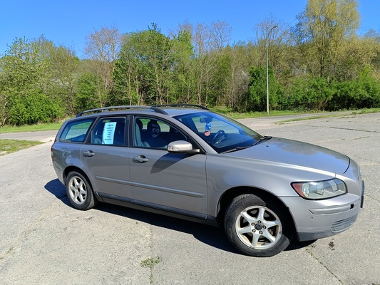 Elbląg Volvo V50,1.6 diesel. 2007r. 263 tys przebiegu. Wymieniony alternator, akumulator jeszcze na gwarancji. Opłaty