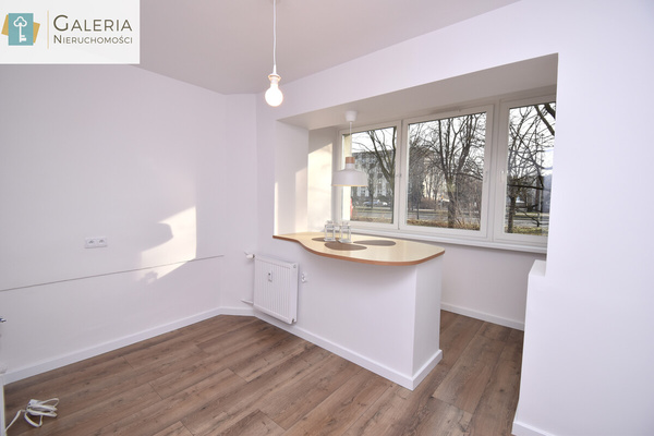 Elbląg GALERIA NIERUCHOMOŚCIZ pasji i miłości do nieruchomościNa sprzedaż:Przytulne mieszkanie po remoncie blisko