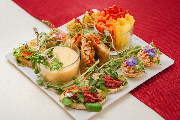 Elbląg Hotel Młyn w Elblągu zatrudni kelnerkę/kelnera - obsługa śniadań, konferencji. 