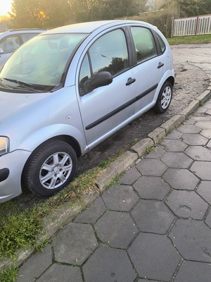 Elbląg Sprzedam Citroena C3 2005 rok. Silnik 1.1 cm3.Przebieg 132.000 km
 Samochód sprawny. OC do 31.07.2025.przegląd