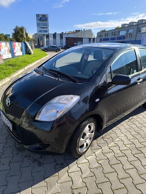 Elbląg Sprzedam Toyotę Yaris 2007 z najlepszym benzynowym silnikiem 1,3 87 KM. Auto w moim posiadaniu od 2016 roku.
