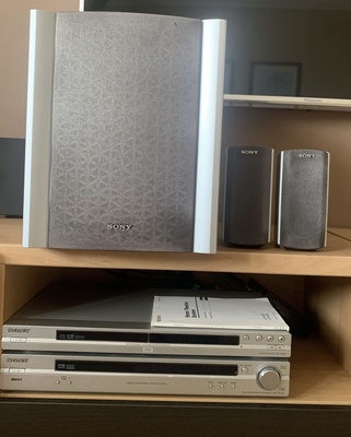 Elbląg Sony HTP-1200 zestaw kina domowego typu „all-in-one”, przeznaczony do domowej rozrywki z dźwiękiem