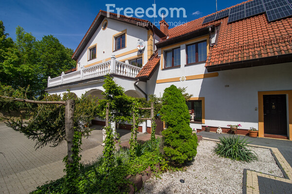 Elbląg FREEDOM NIERUCHOMOŚCISprzedam dom - Elbląg. Zapraszam do zapoznania się z ofertą ciekawej oferty domu