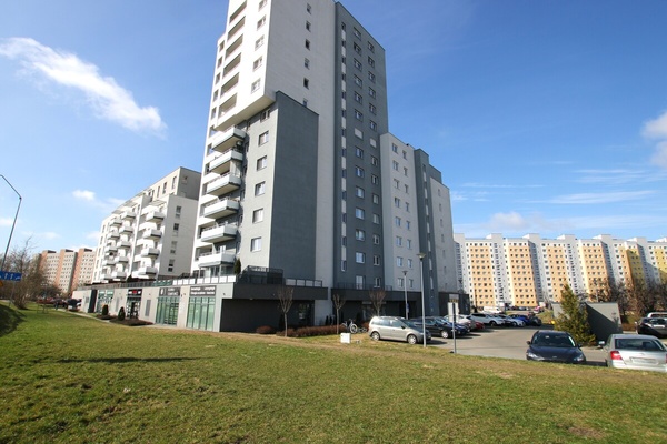 Elbląg NIERUCHOMOŚCI ANNA KRASZEWSKA&nbsp; 3-pokojowe mieszkanie do wynajęcia w apartamentowcu&nbsp; &nbsp; przy Al.