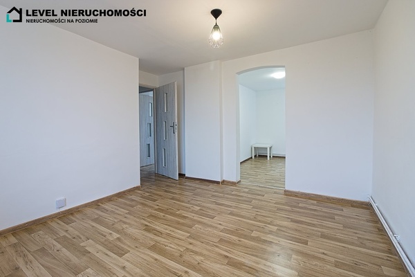 Elbląg LEVEL NIERUCHOMOŚCI  Mieszkanie trzypokojowe z miejscem postojowym, aleja Grunwaldzka, Elbląg 