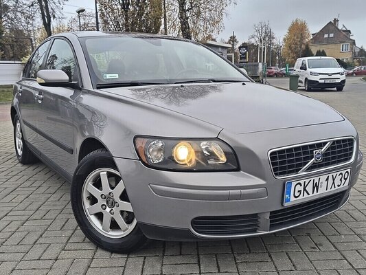 Elbląg VOLVO S40SILNIK : 1.6 DIESEL 109KMZAREJESTROWANY I UBEZPIECZONY!