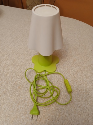 Elbląg Sprzedam widoczną na zdjęciach lampkę z IKEA
100% sprawna.