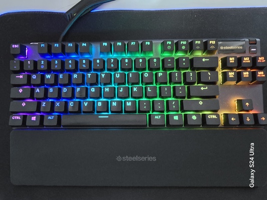 Elbląg Klawiatura mechaniczna STEELSERIES Apex 7 TKL Red switch.