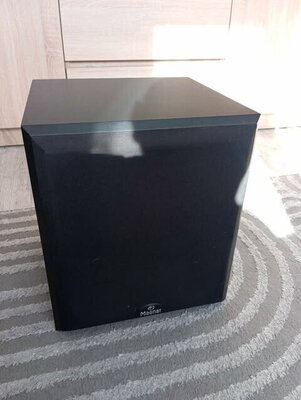 Elbląg Sprzedam subwoofer Magnat 1458561.Stan bardzo dobry, sporadycznie używany w kinie domowym. Odbiór osobisty.