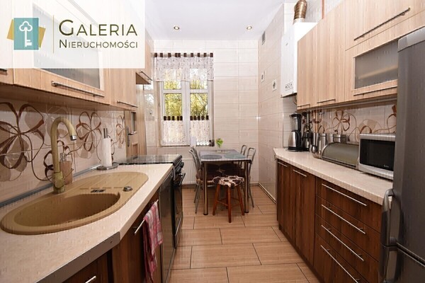 Elbląg GALERIA NIERUCHOMOŚCIZ pasji i miłości do nieruchomościNa sprzedaż: Trzypokojowe mieszkanie na parterze w