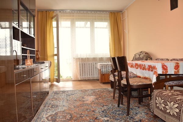 Elbląg ATUT NIERUCHOMOŚCI poleca:Mieszkanie 2 pokojowe, rozkładowe dla osób młodych NA DOBRY POCZĄTEK. Mieszkanie w