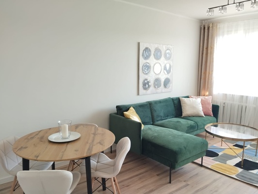 Elbląg Sprzedam 2 pokojowe mieszkanie po generalnym remoncie na 9-tym piętrze. Mieszkanie gotowe do zamieszkania.