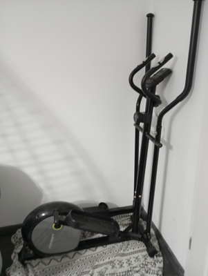 Elbląg Sprzedam orbitrek w bardzo dobrym stanie, firmy Fitkraft. Transport we własnym zakresie.