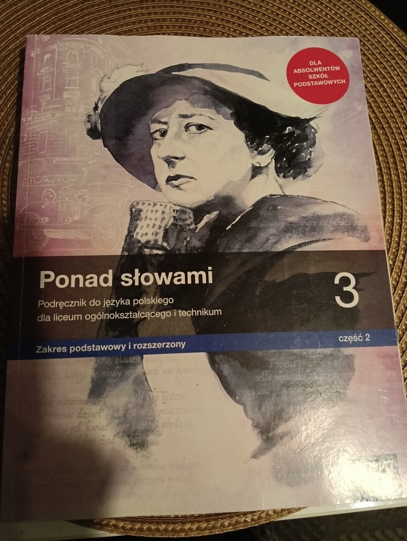 Elbląg Sprzedam podręczniki dla klasy 2.3 i 4 liceum i technikum, klasa 4 matematyka i jeż, pół po 25,reszta po 15zl