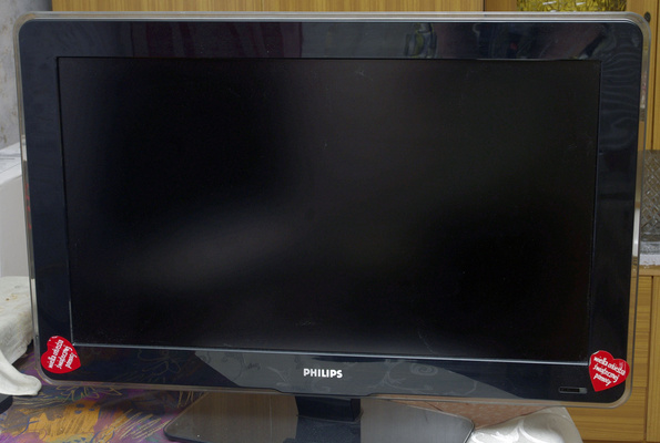 Elbląg TV Philips 32 PFL 5403D/12
Ładnie odbierający telewizor LCD z dobrymi kątami, co oznacza, że TV można oglądać
