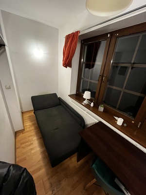 Elbląg Wynajmę pokój na starówce przy bramie targowej&nbsp; Wyjątkowa oferta wynajmu pokoju w centrum!Oferuję na