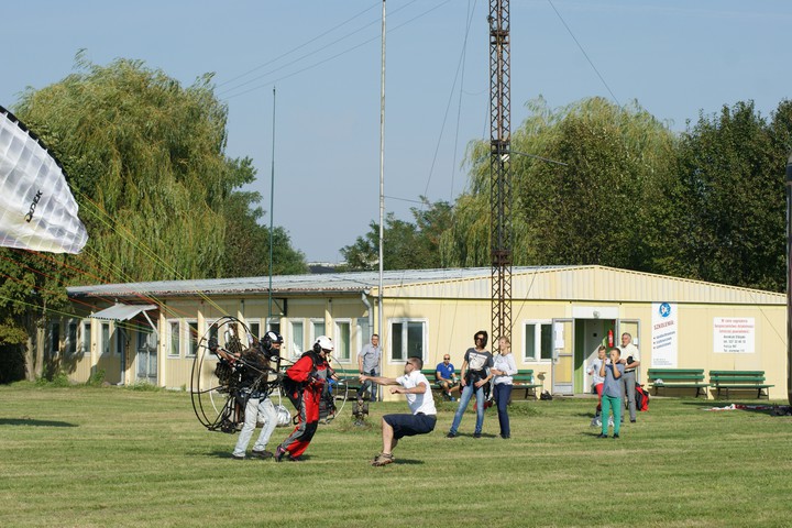 Wspólnymi siłami w górę.