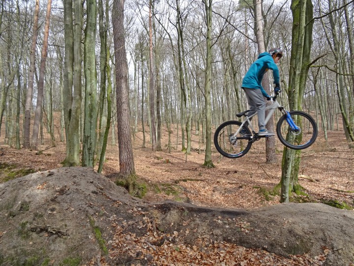 W Bażantarni można spotkać latających rowerzystów ;)