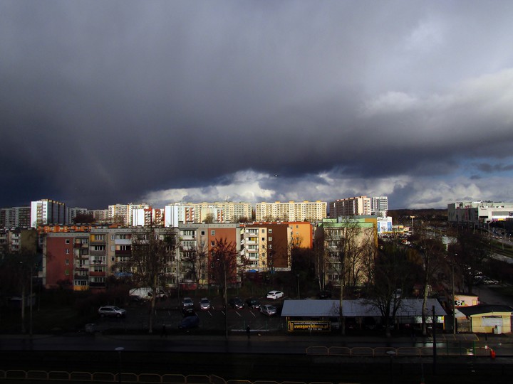 LISTOPADOWA POGODA NAD ZAWADĄ