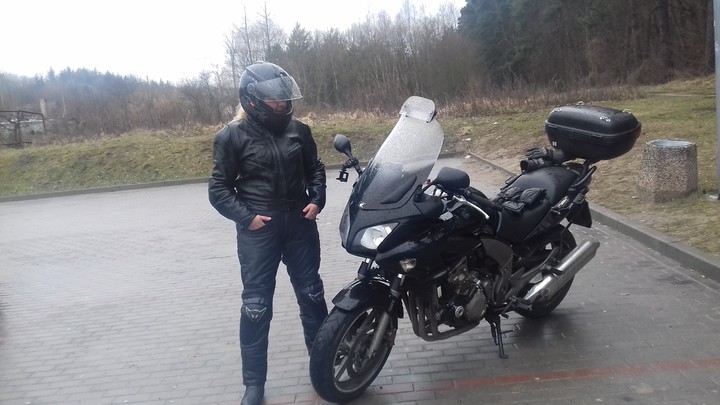 Motocykliści są już w lusterkach