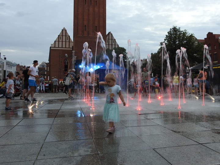 Pląsy pod katedrą