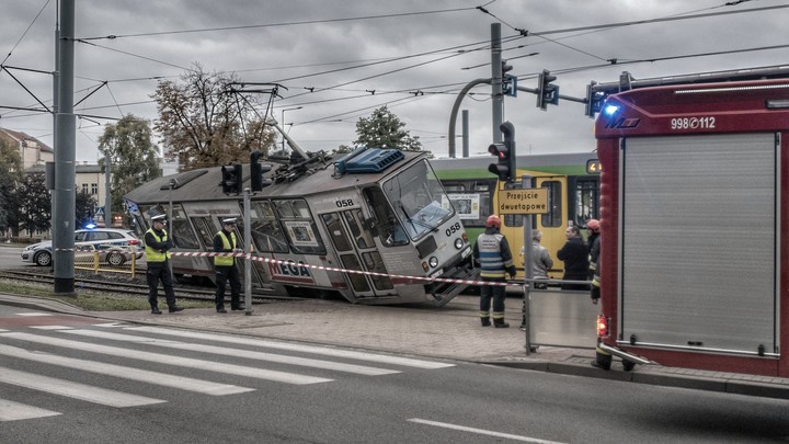 Zderzenie tramwajów na Grota Roweckiego