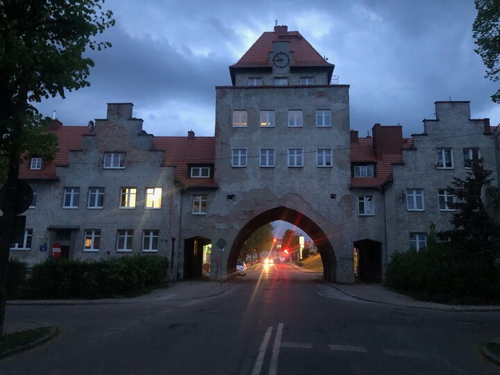Stare-stare. Takie piękne, a takie zaniedbane...