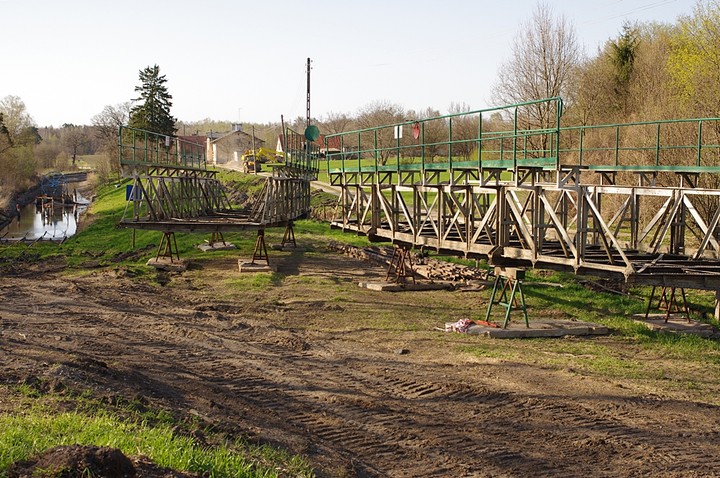 Remontowe prace na Kanale Elbląskim.