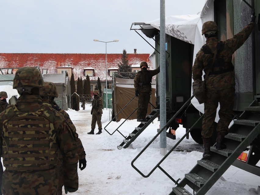 Elbląg Bursztynowy Most nad rzeką Elbląg