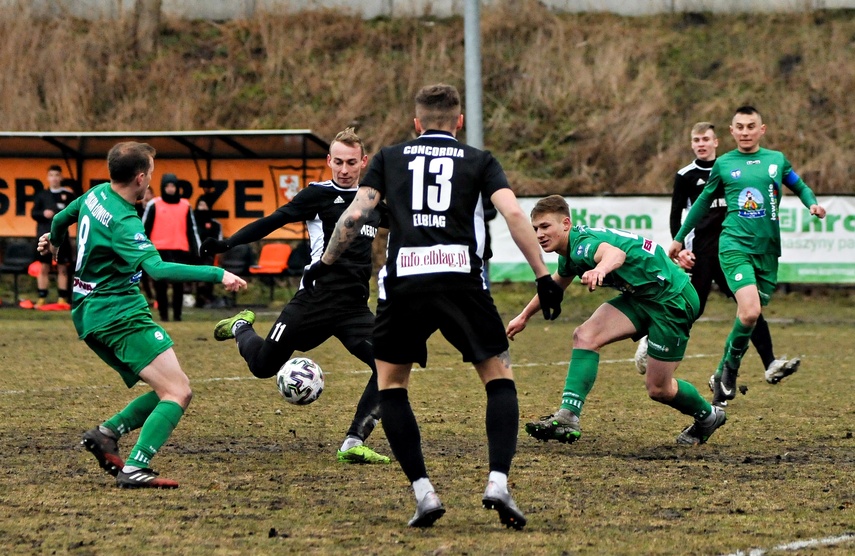 Zwycięstwo w drodze do utrzymania zdjęcie nr 236871