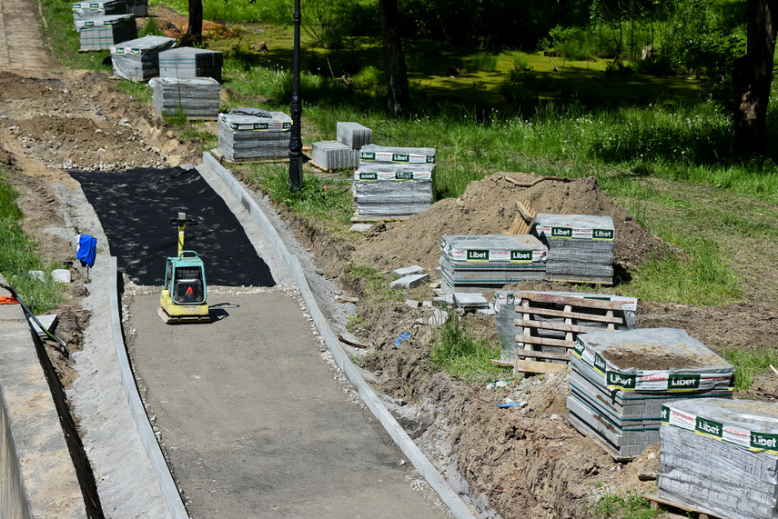 Coraz bliżej do rekreacji w parku Dolinka zdjęcie nr 240747