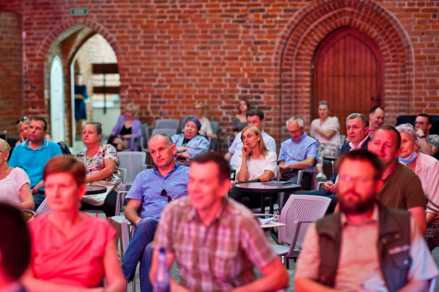 Medyczne spotkanie z historią zdjęcie nr 241968