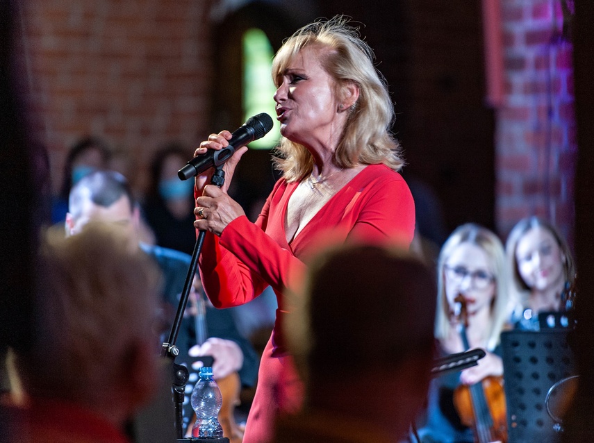 O miłości w katedrze zdjęcie nr 243464