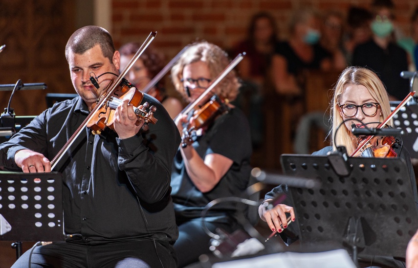 O miłości w katedrze zdjęcie nr 243465