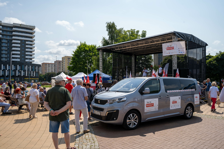 Tour de Konstytucja w Elblągu zdjęcie nr 244544